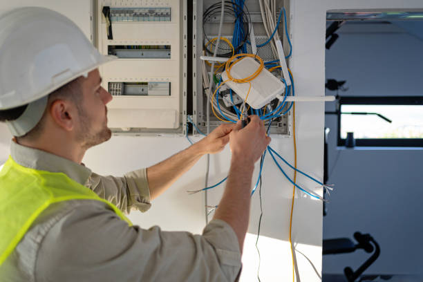 Best Local Electrician Companies  in Hastings, NE